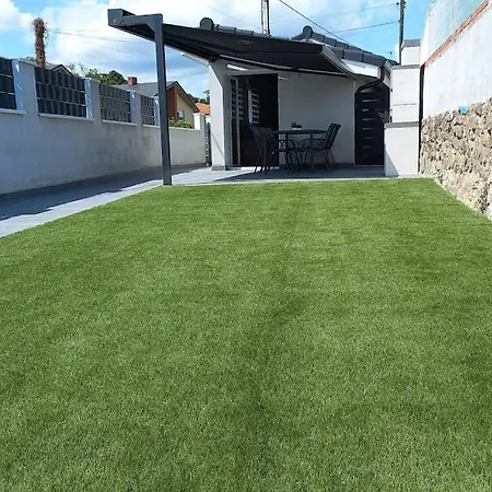 La Esencia Zona Santillana Playa Holiday home