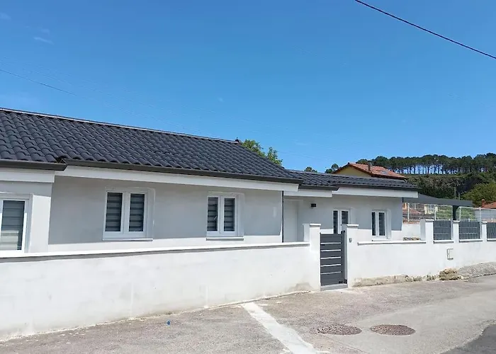 La Esencia Zona Santillana Playa Con Piscina 펜션 Villapresente